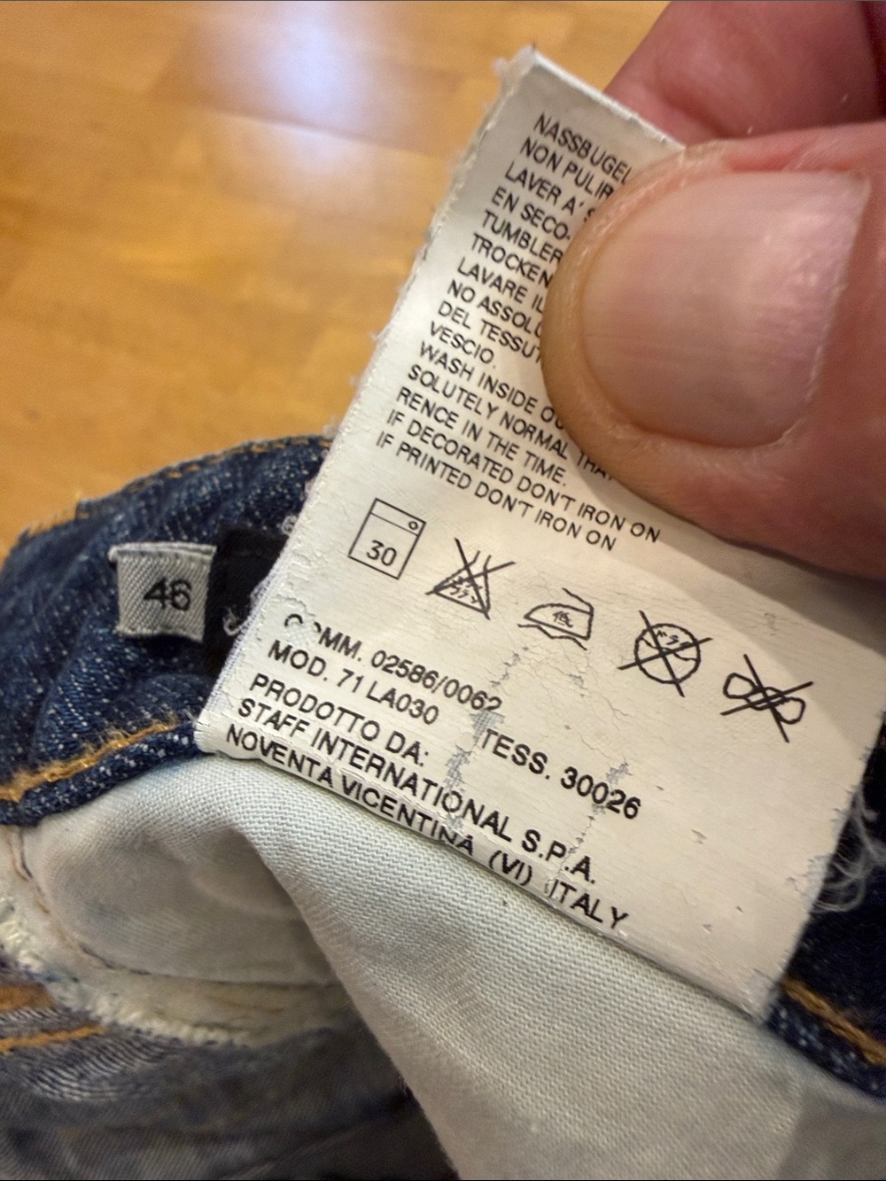 DSQUARED Indigo Washed Straight-Leg Jeans with Distressed Accents - Picture 5 of 6